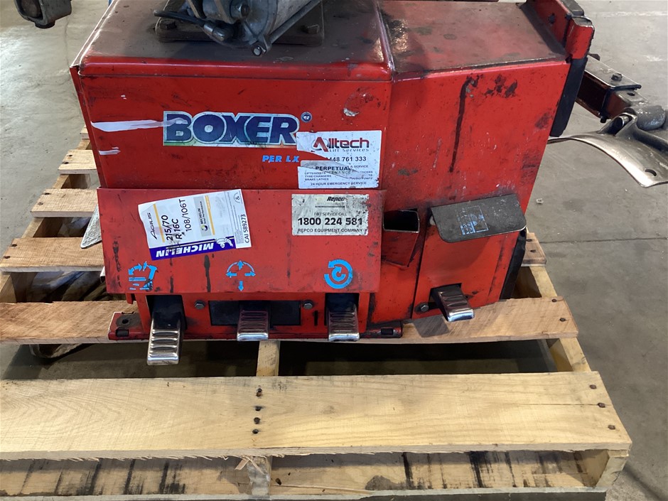 Boxer Super LX 24 Inch Tyre Changer Auction (0130-8018188