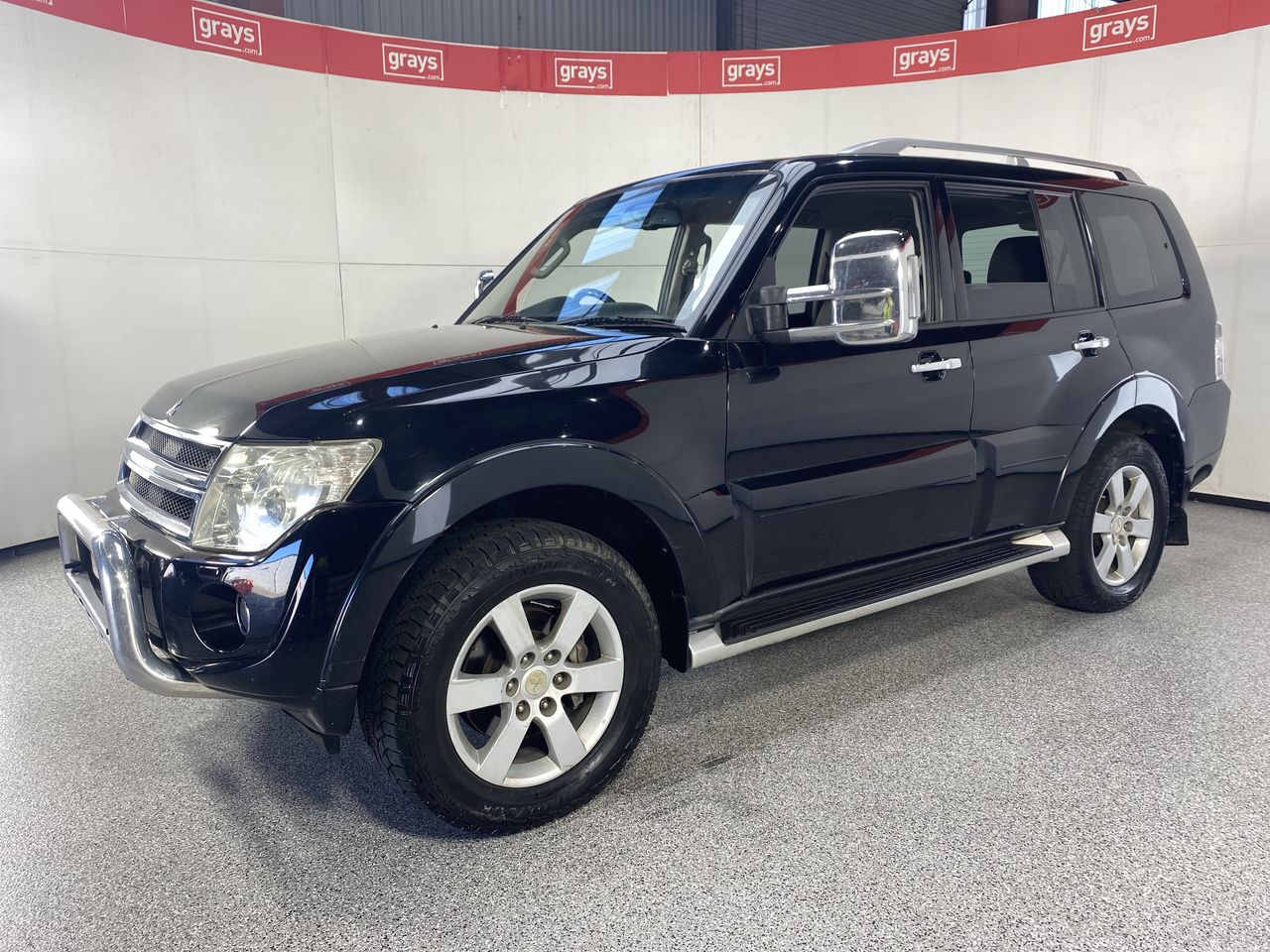 2009 Mitsubishi Pajero