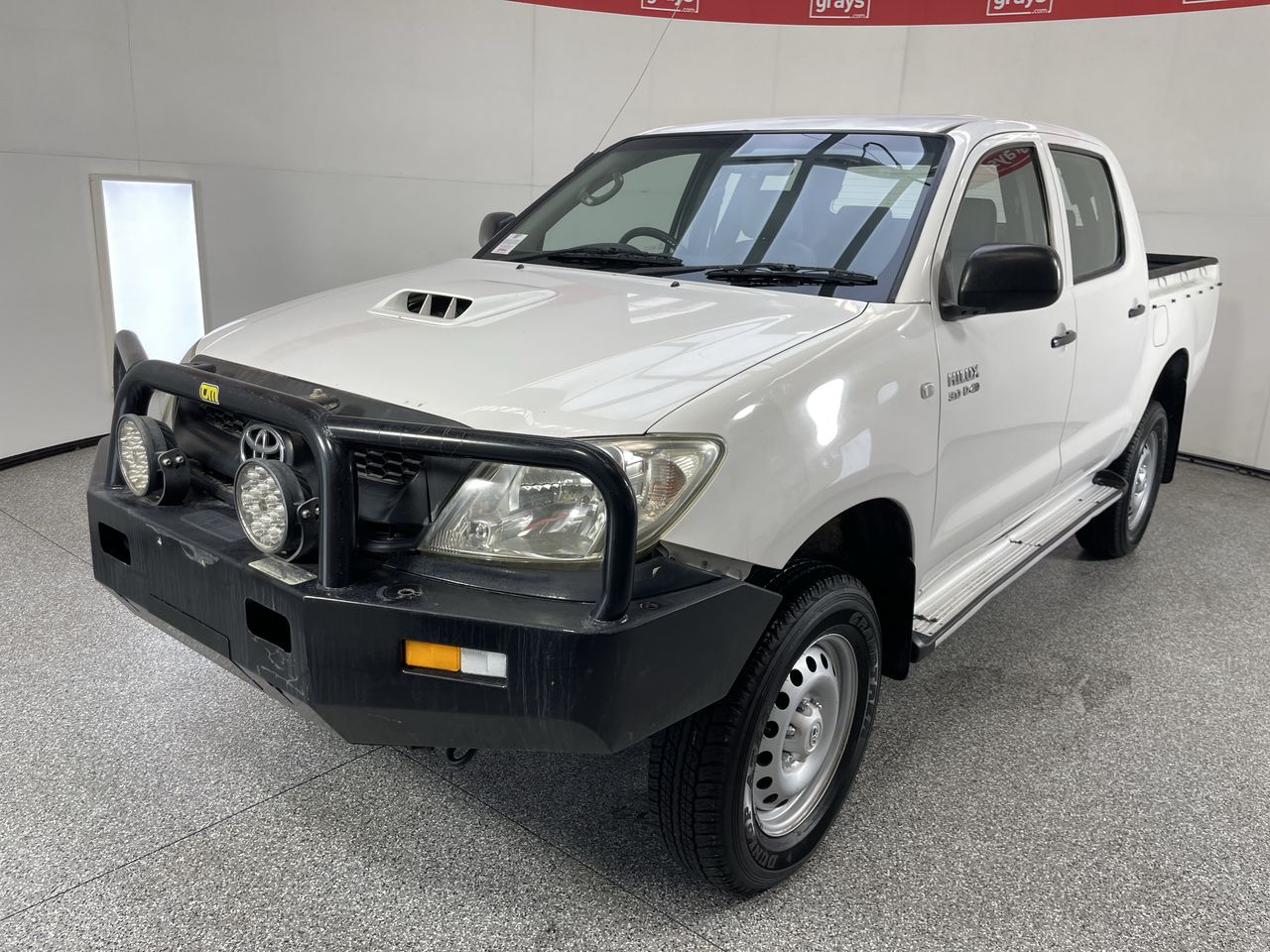 2010 Toyota Hilux SR (4x4) KUN26R T/D Manual Dual Cab