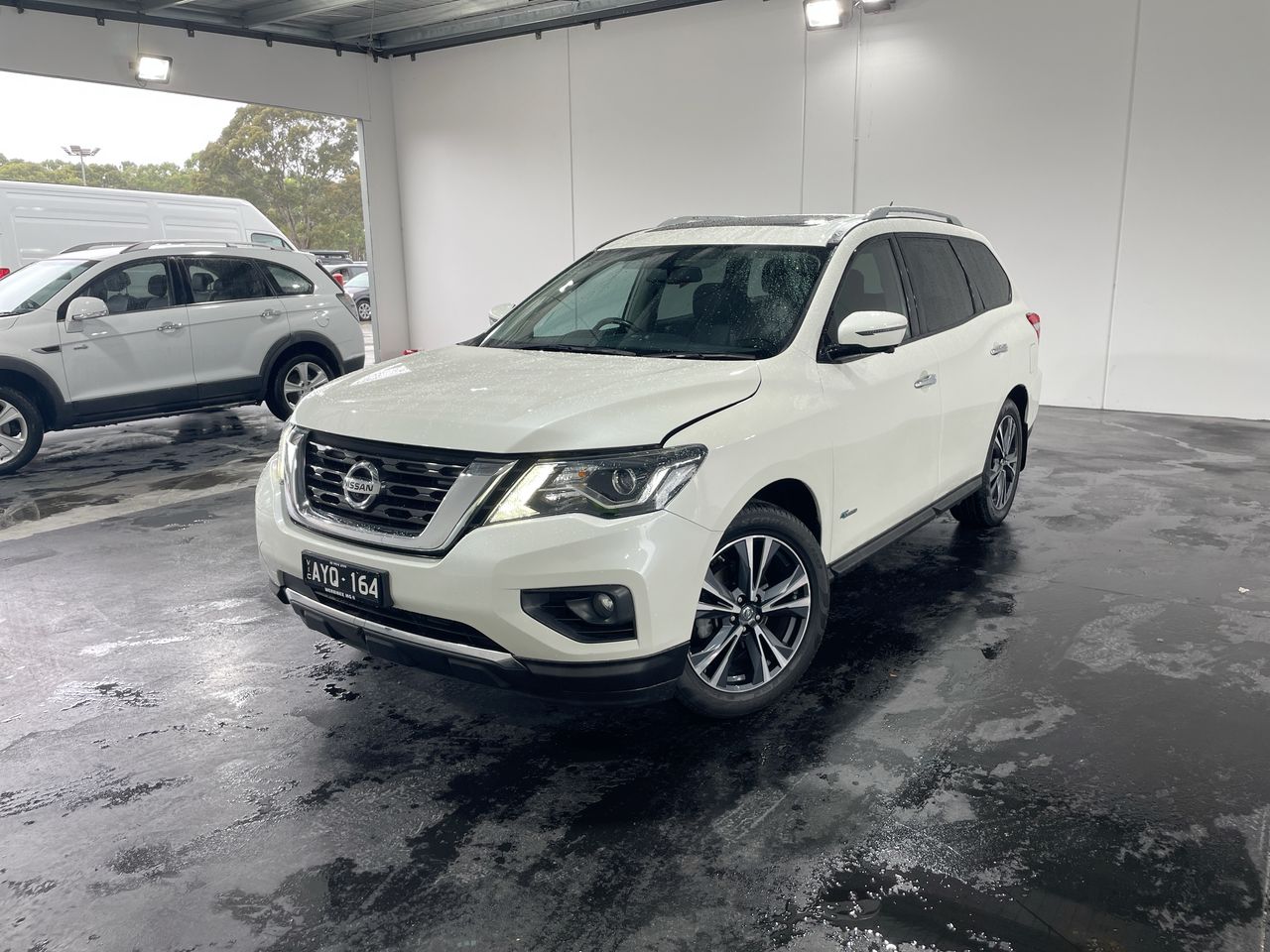 2017 Nissan Pathfinder Ti HYBRID R52 CVT 7 Seats Wagon Auction
