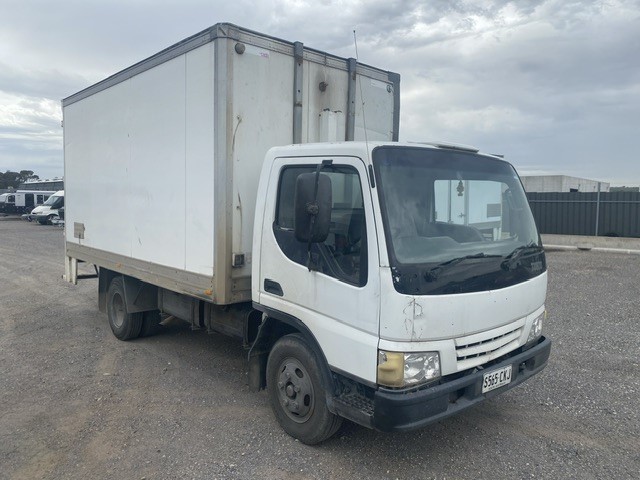 2001 Mazda T4600D 4X2 Body Truck & Mercedes BenzTruck 