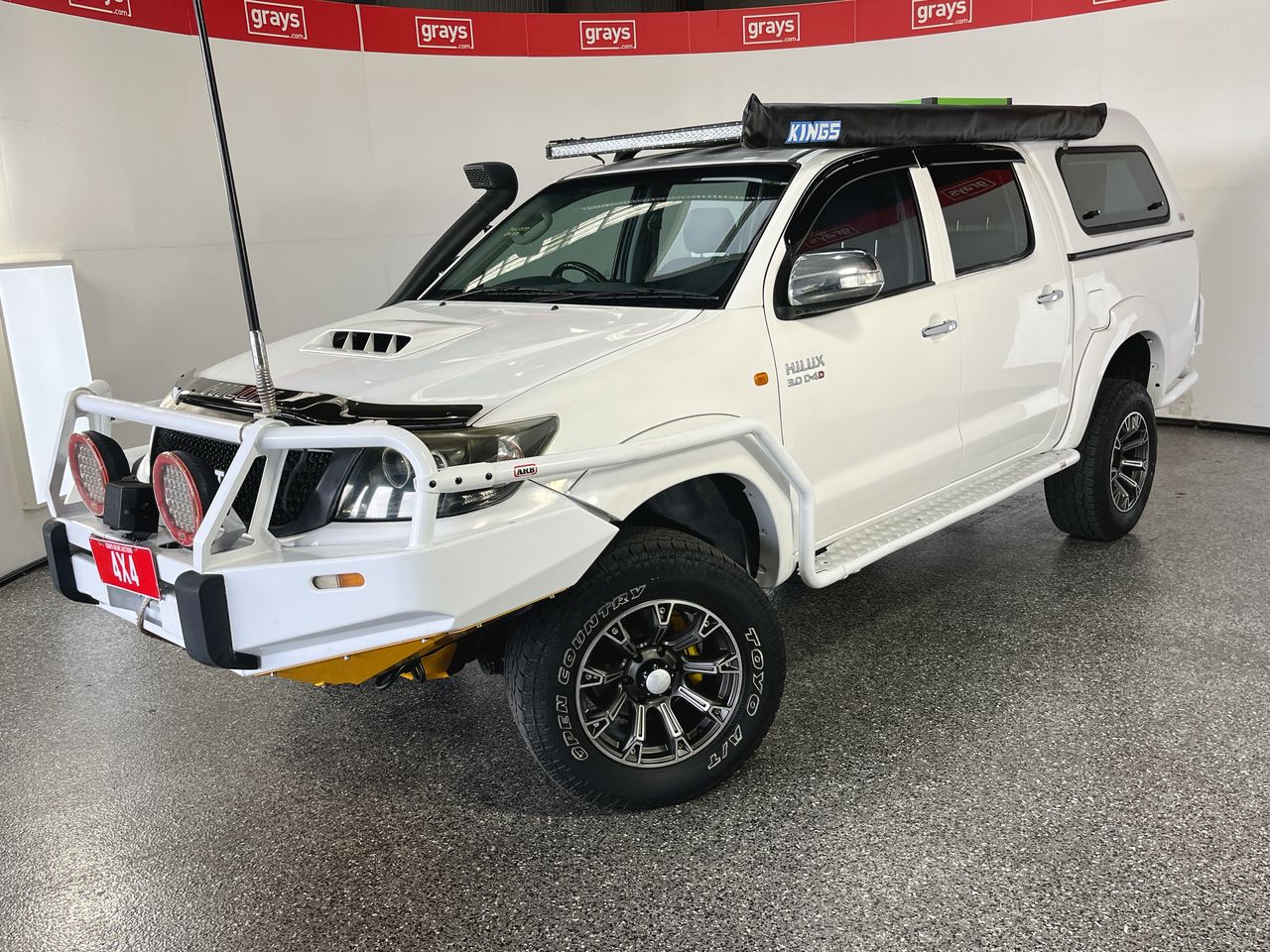2013 Toyota Hilux 4X4 SR KUN26R T/D Automatic Dual Cab