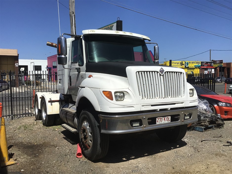 No Reserve 2007 International 7600 SBA Prime Mover