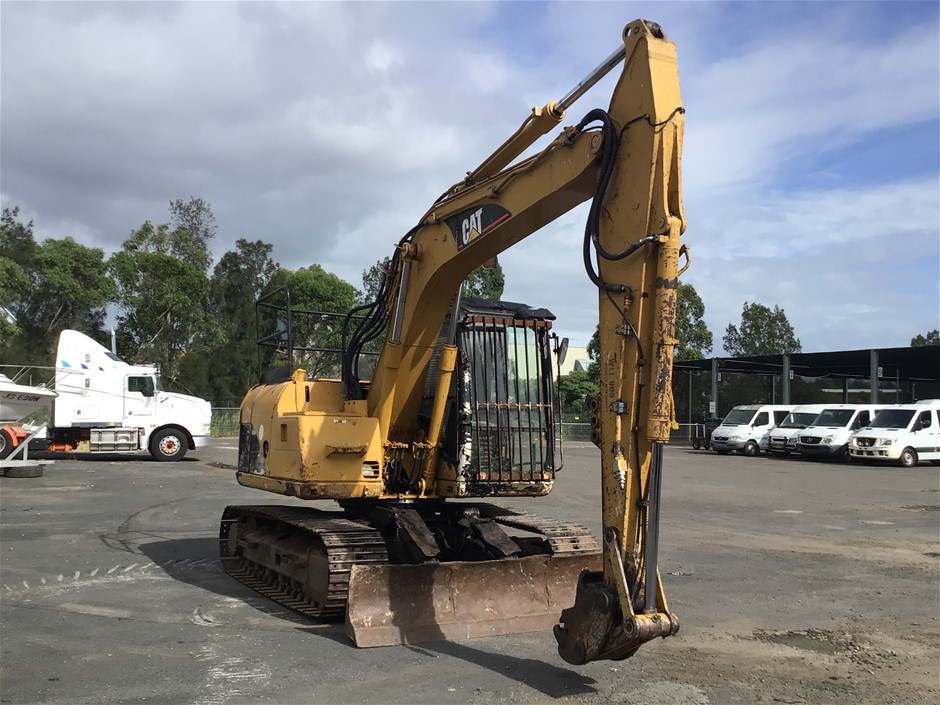 Earthmoving, Trucks, Attachments, Plant & Equipment - NSW