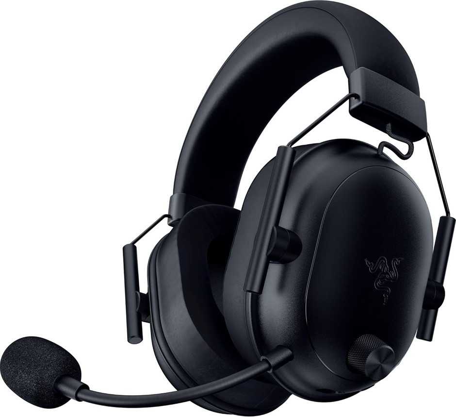 RAZER BlackShark V2 HyperSpeed Wireless Ultra-Lightweight Esports Headset.