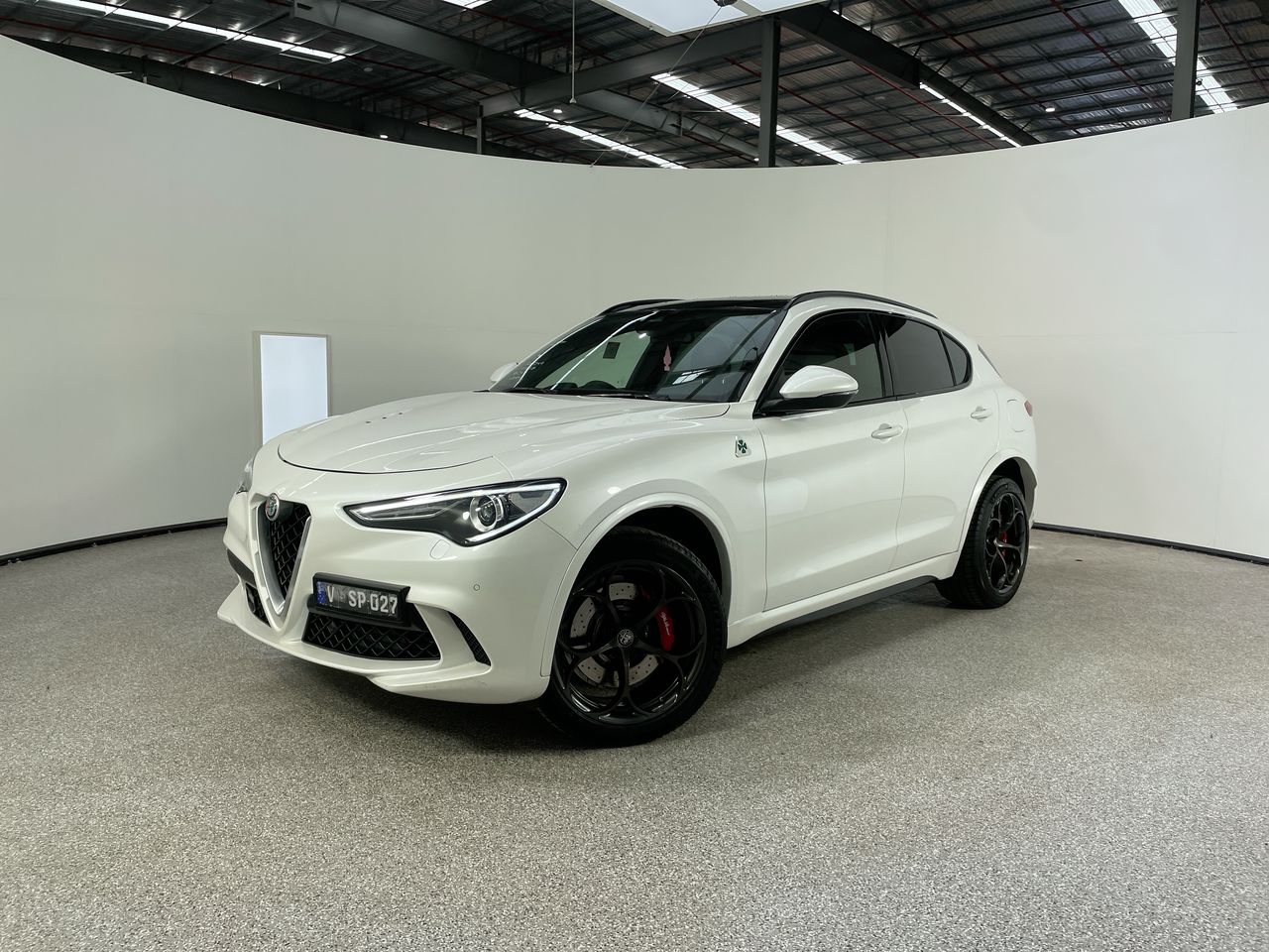 2018 Alfa Romeo STELVIO QUADRIFOGLIO At - 8 Speed Wagon