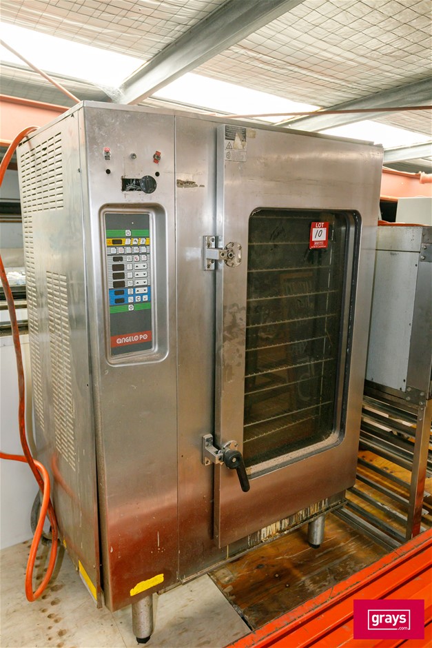 No Reserve Commercial Kitchen and Equipments