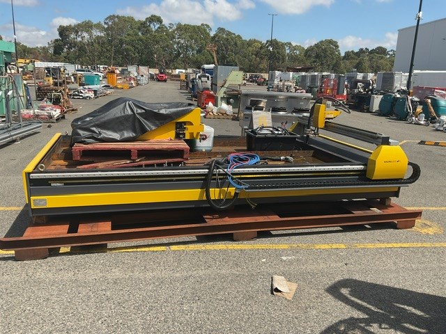 Macro Cut Hugong EN60204-1 CNC Cutting Machine