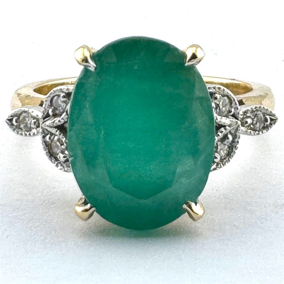 9ct Yellow Gold 0.03ct Diamond Emerald Ring