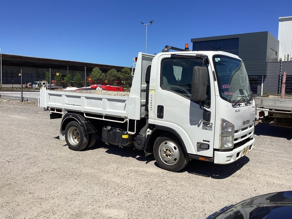 Mobile Plant & Equipment Auction - VIC Pick Up