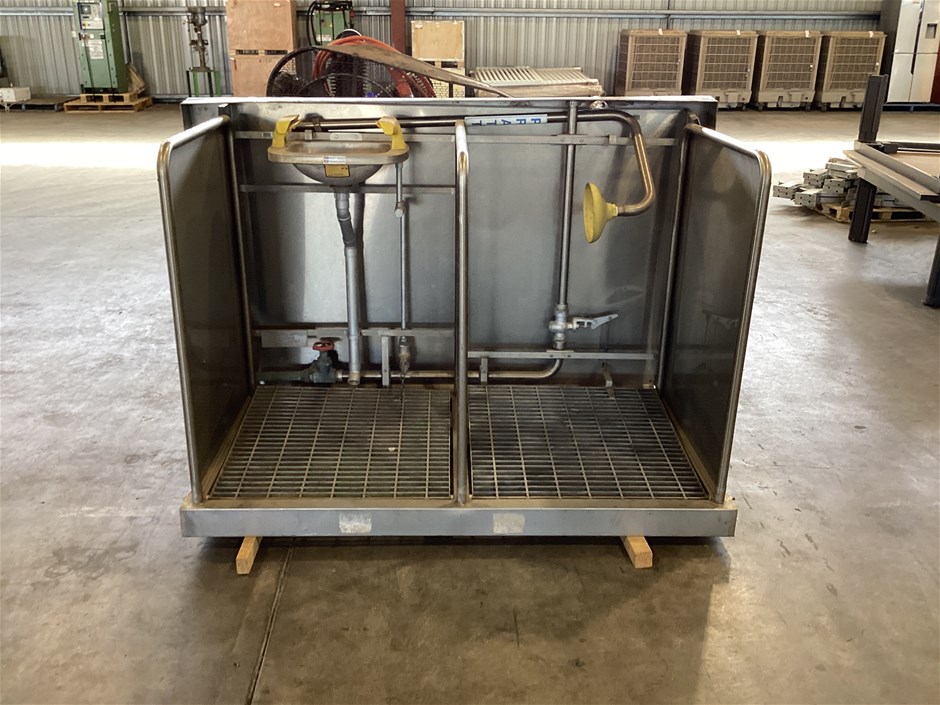 Pratt Stainless Steel Emergency Wash Station