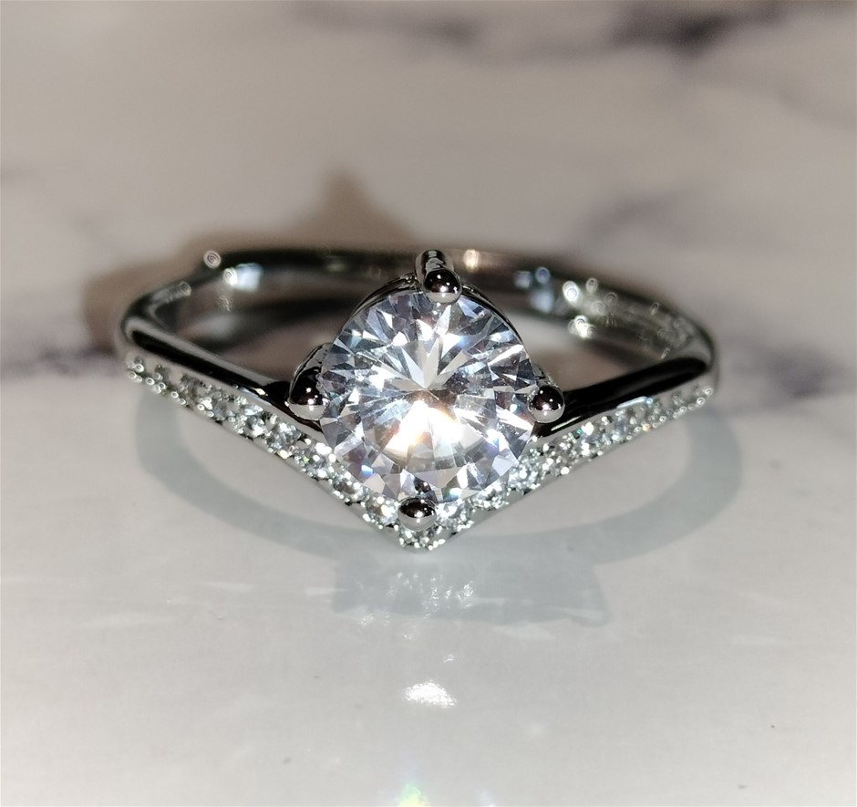 1.00ct GRA Certified Moissanite Ring