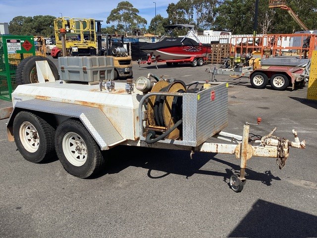 08/2011 Shermac Diesel Fuel Tanker TandemTrailer Auction (0001-9052343 ...