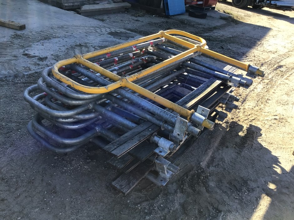 11 x Assorted Galvanised Steel Hand Rails Auction (0003-3028668 ...