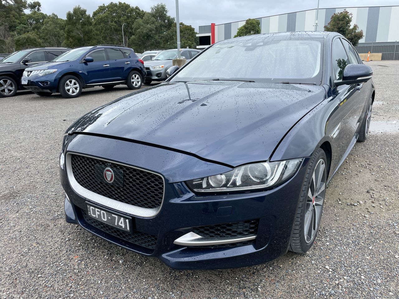2017 Jaguar XE 20t R-SPORT Auto