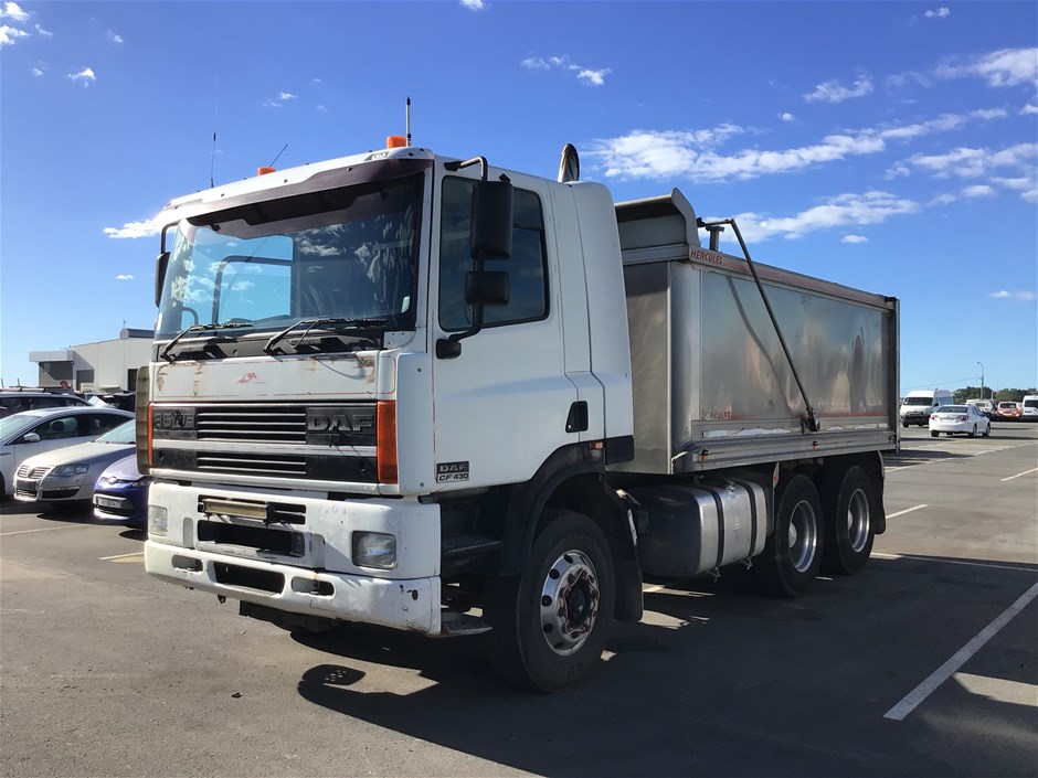 2001 DAF FAT 85 7585 6 x 4 Tipper Truck Auction (0001-7050594) | Grays ...