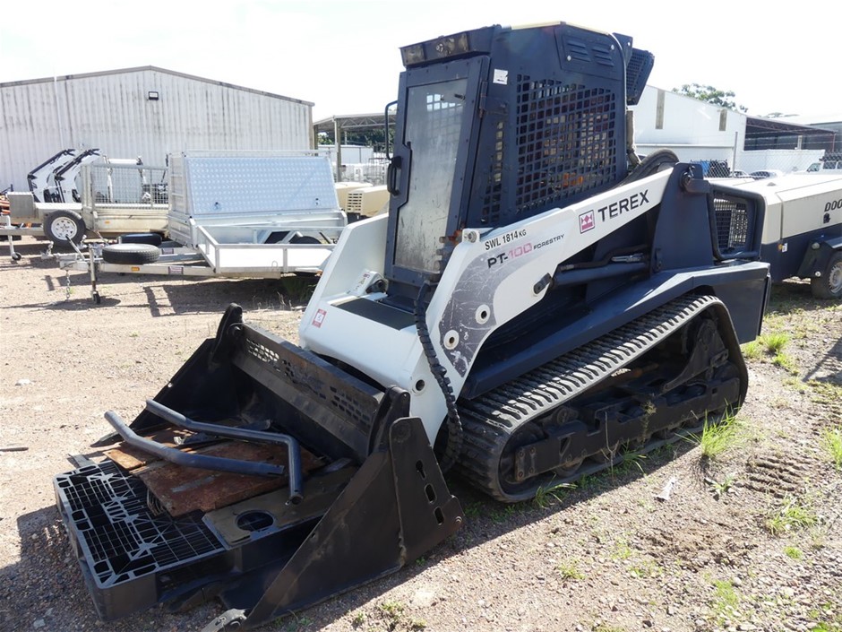 Agriculture and Ex. Hire Equipments Sale