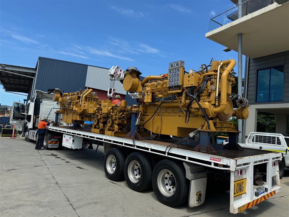 Caterpillar 3516 Propulsion Engine & Marine Generator