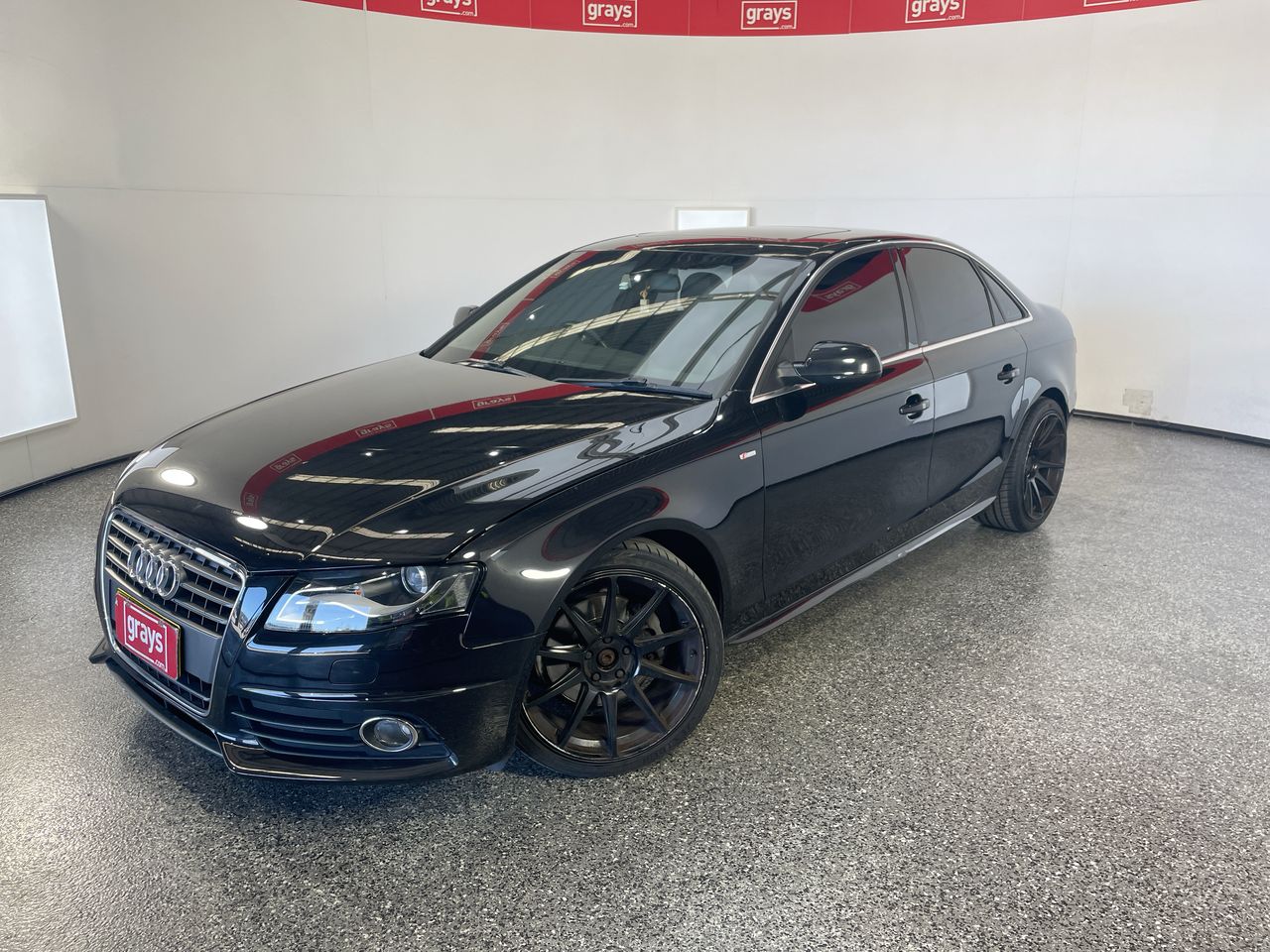 2010 Audi A4 2.0 TFSI B8 CVT Sedan