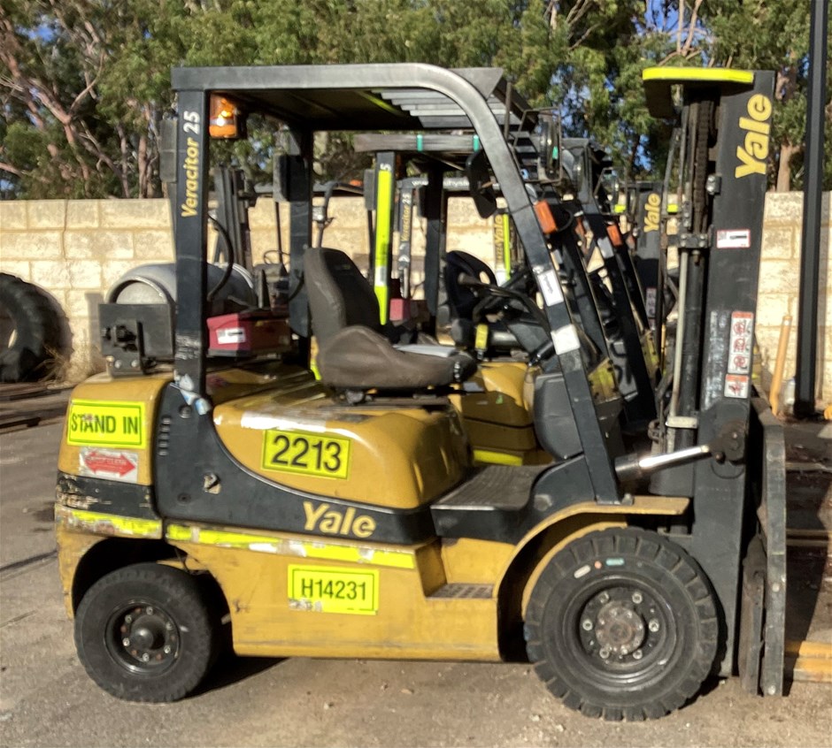 No Reserve - Various Forklifts
