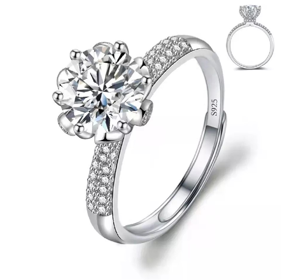 Elegant 18k White Gold Plated 1.00 Carat Round Simulated Diamond Ring
