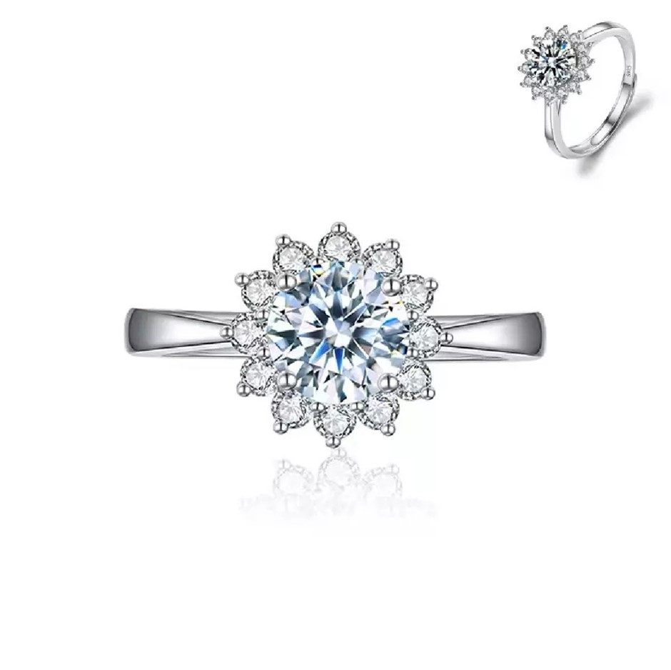 Elegant 18k White Gold Plated 1.00 Carat Round Simulated Diamond Ring