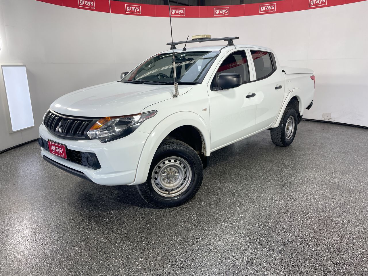 Mitsubishi Triton 4X4 GLX MQ Dual Cab Ute