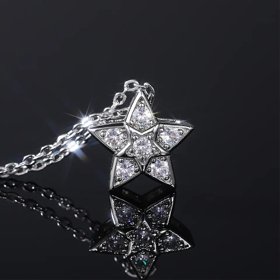 Elegant 18K White Gold plated Star White CZ Pendant Necklace