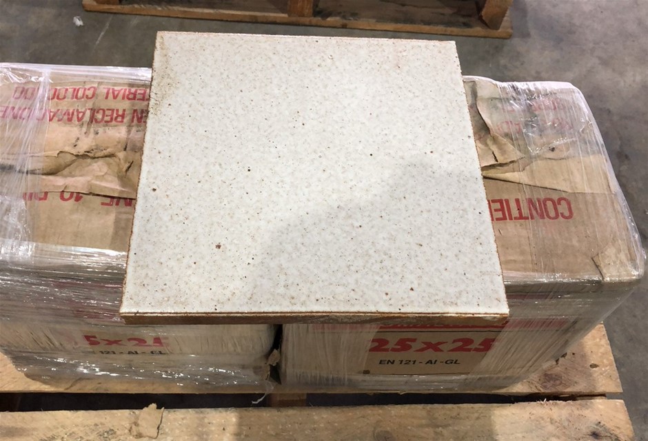 Glazed Quarry Tiles (20 Pcs/Pallet) Auction (01445056542) Grays