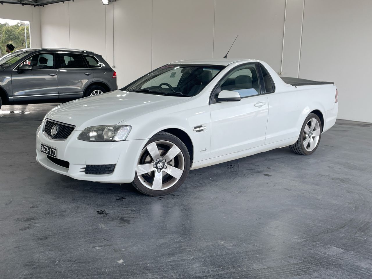 2011 Holden Ute Omega VE II Automatic Ute Auction (0001-21028232 ...