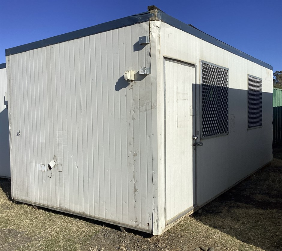 Mobile Plant & Equipment Auction - VIC Pick Up