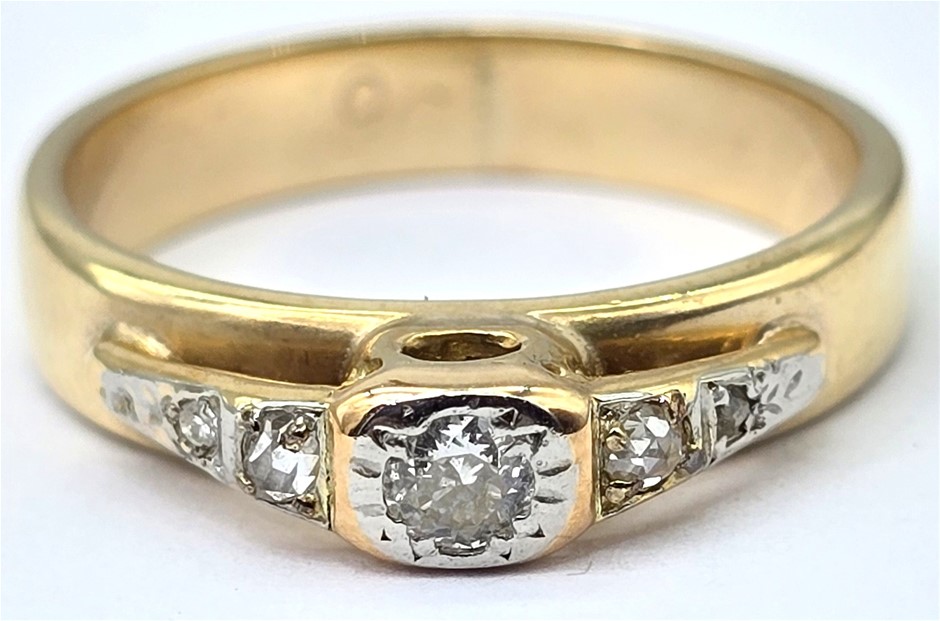 No Reserve Surrendered Pawnbroker Jewellery