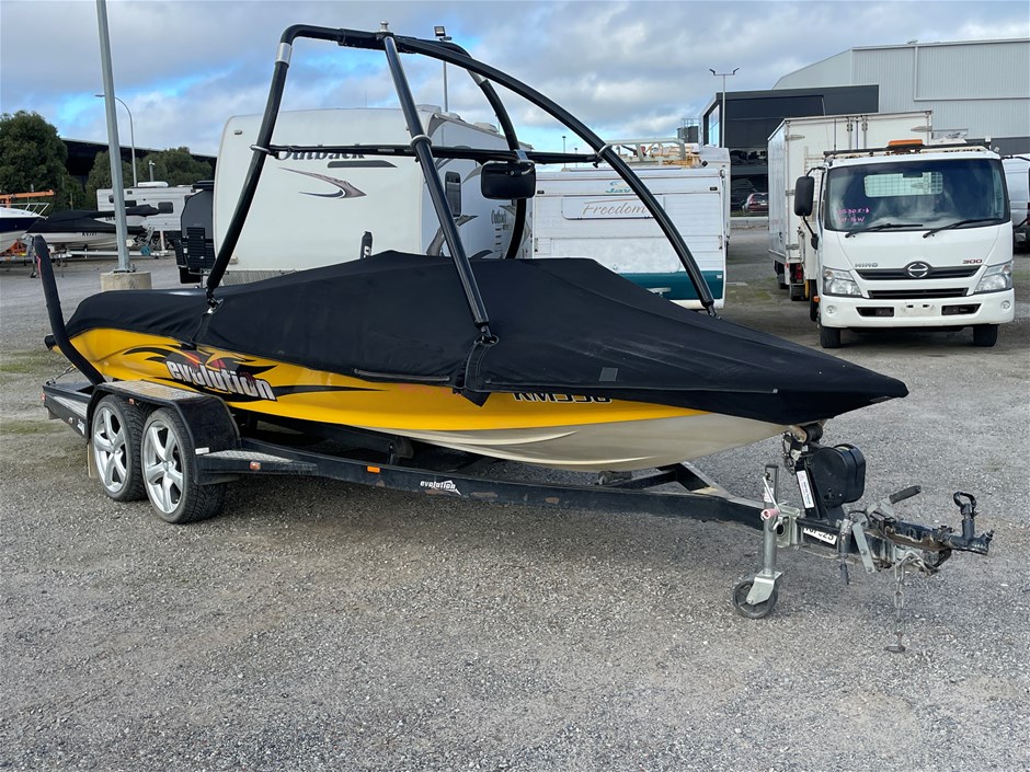 ROLCO EVOLUTION POWER BOAT Auction (0001-20020902) | Grays Australia