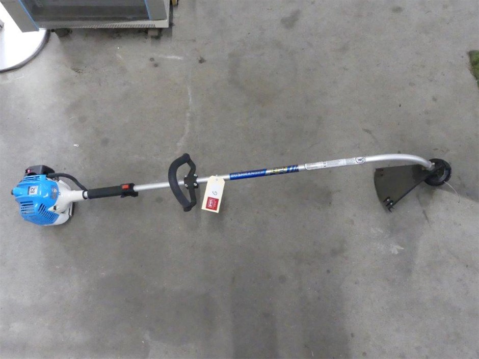 B21 BUSHRANGER Petrol Whipper Snipper Auction (00065056769) Grays Australia
