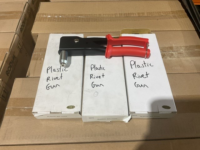3 x Plastic Rivet Guns