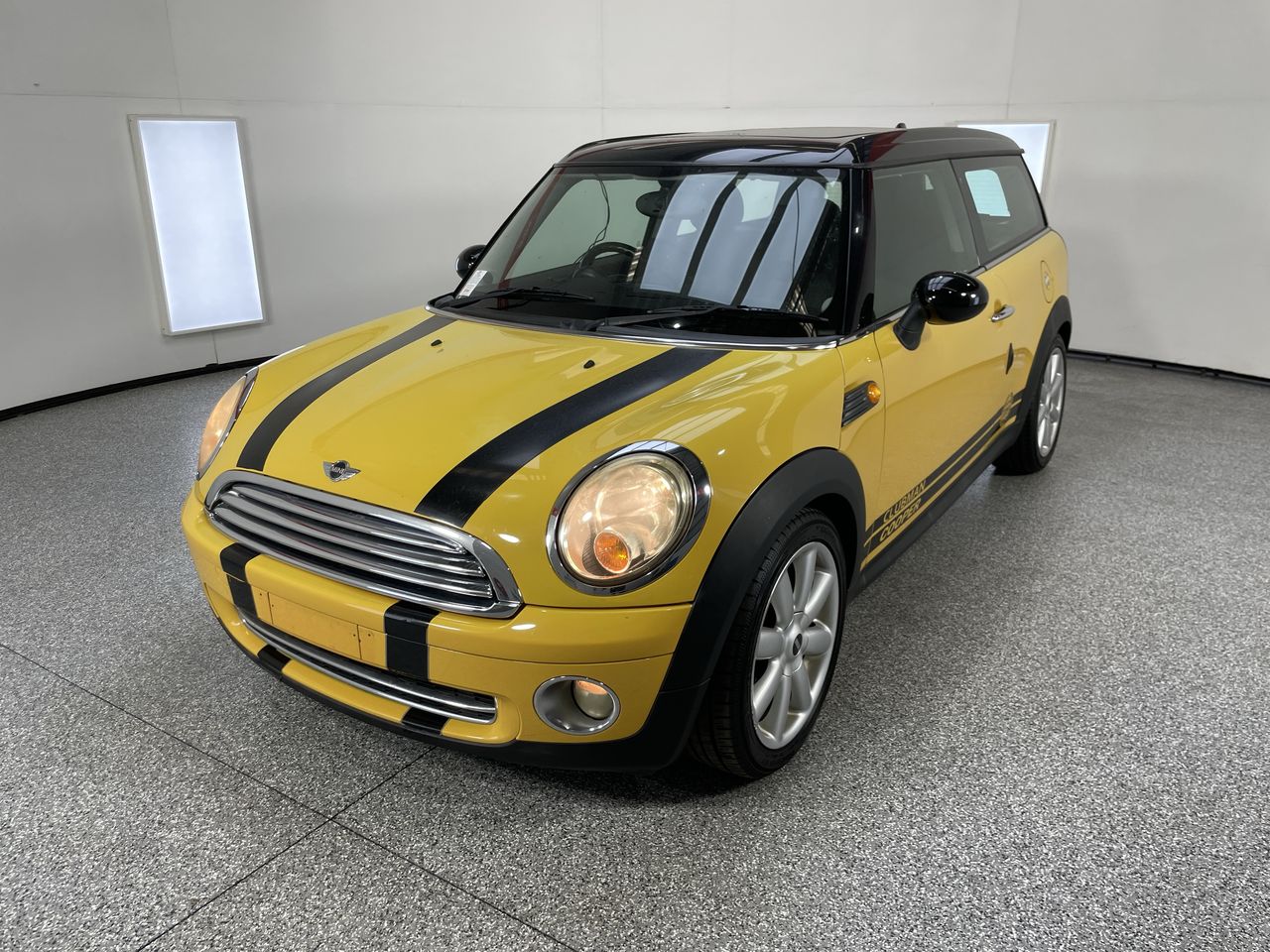 2008 Mini COOPER CLUBMAN R55 Manual Hatchback Auction (0001-50510144 ...