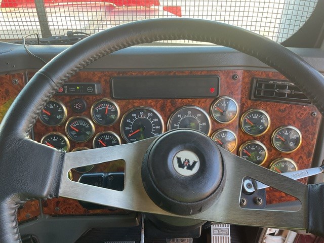 2008 Western Star 4900FX 6 x 4 Prime Mover Truck Auction