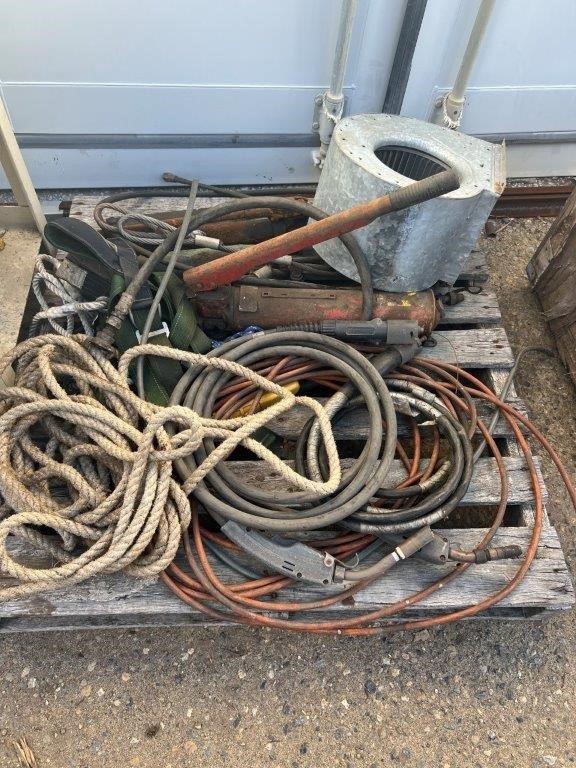 Pallet, Mig Torches, Safety Harness, Porta Power Pumps, etc