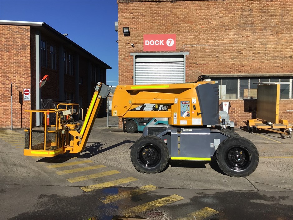 2015 Haulotte HA120PX Knuckle Boom Lift Auction (0001-5056849) | Grays ...