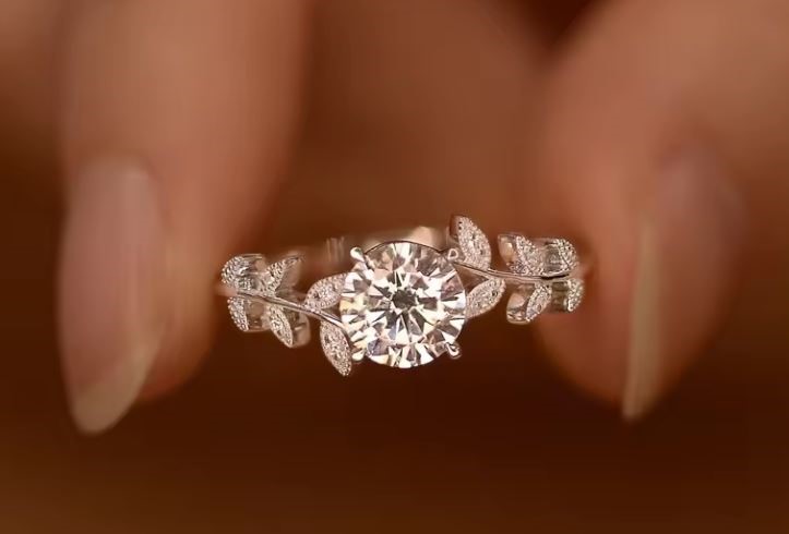 'Luxury Moissanite Jewellery with GRA Certificate