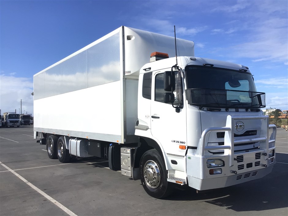 No Reserve 2017 UD CWB5E 6 x 4 Pantech Auto Truck