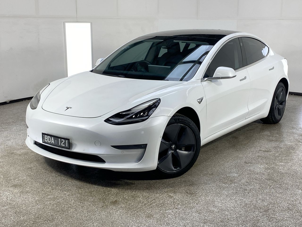 2019 Tesla model 3 automatic sedan