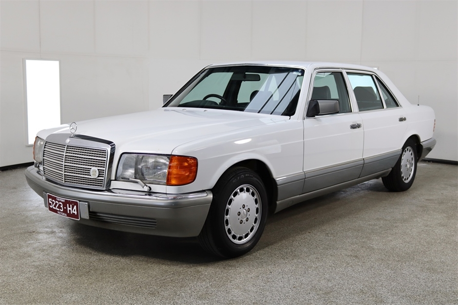 1986 Mercedes Benz 420 SEL W126 Automatic Sedan