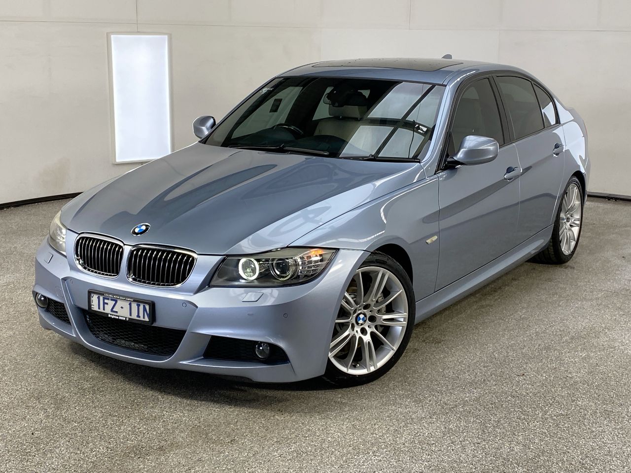 2009 BMW 3 Series 330d E90 Turbo Diesel Automatic Sedan