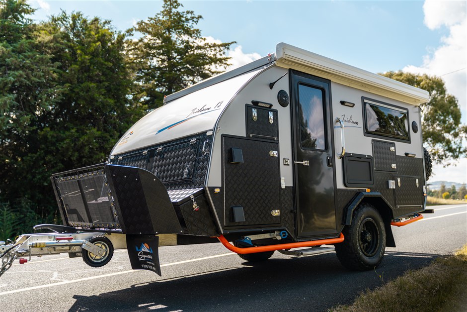 2023 SIGNATURE IRIDIUM 13S CARAVAN- NO RESERVE 