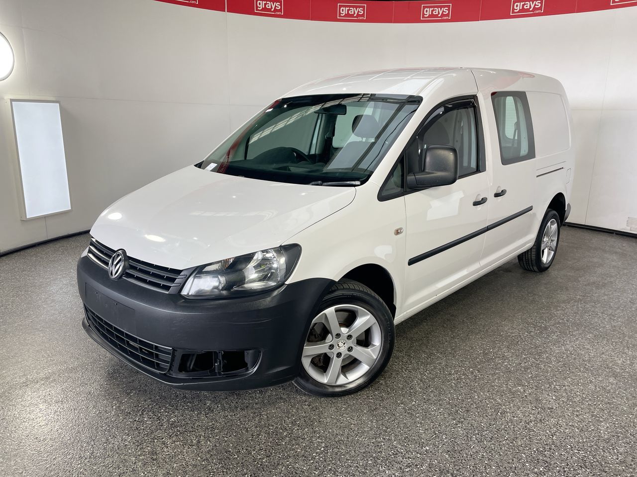 2014 Volkswagen Caddy TDI250 MAXI Crew Turbo Diesel Automatic Van