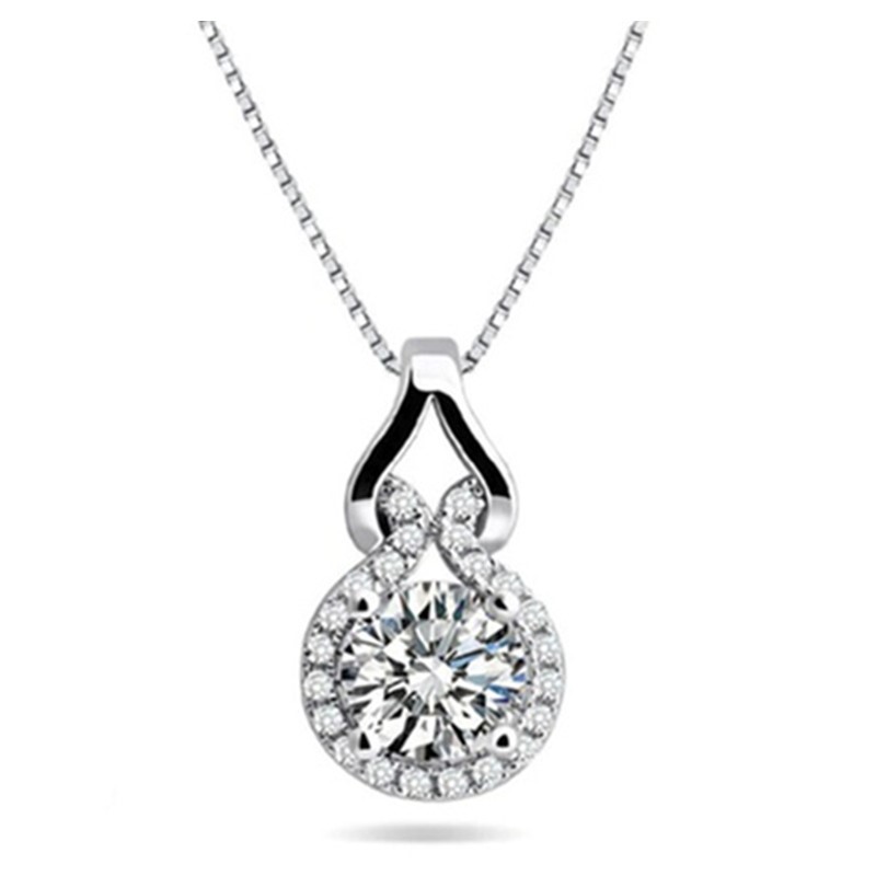 Elegant 18K White Gold plated Necklace
