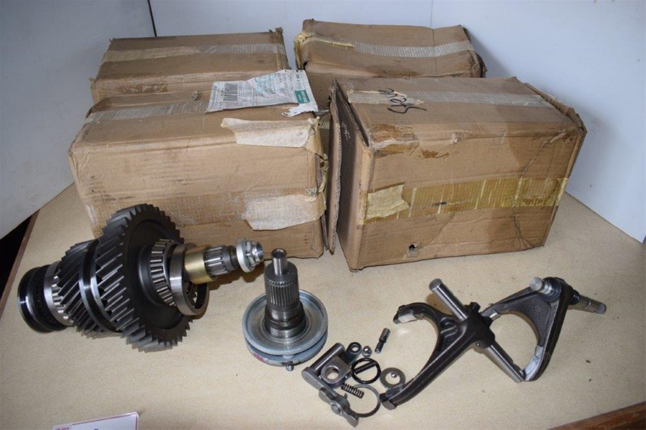 Unused Toyota LC Spares,Trans.Cases,Shock Abs, AC Cond’s Etc