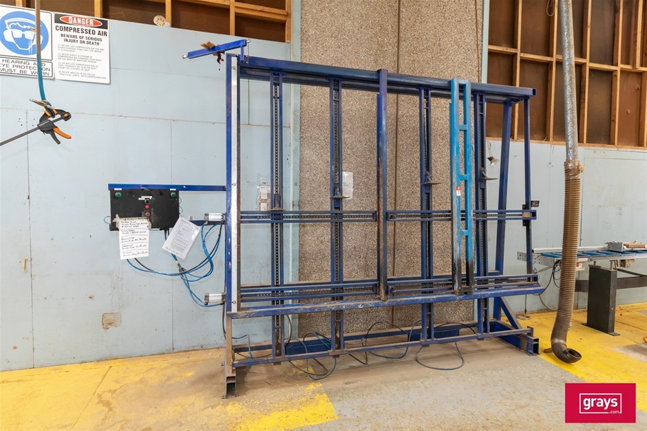 Pneumatic Vertical Timber Frame Press