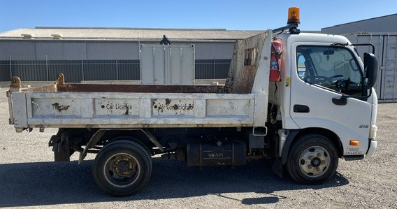 No Reserve Ex-Hire Construction & Excavation Equipment - SA